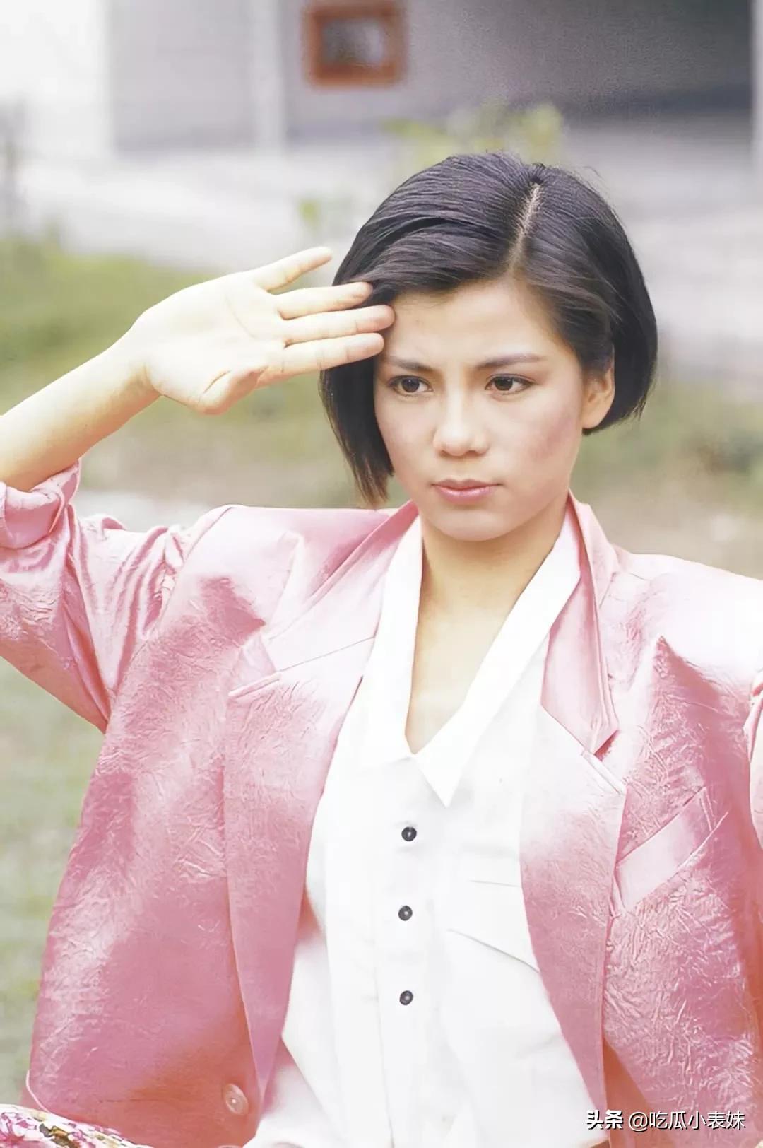 翁美玲，永远年轻的俏黄蓉