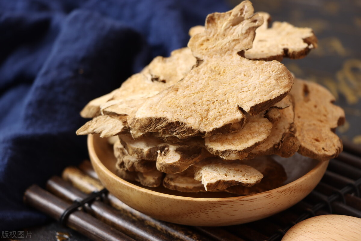 張錫純醫案:久瀉半年百藥無效,大棗加白朮當點心服之痊癒