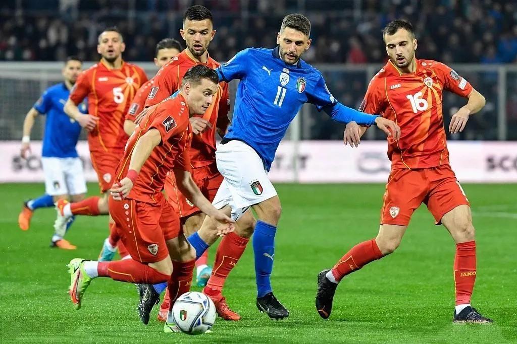 世界杯意大利和波兰的比赛结果(0-1！3-1！1-0！意大利爆冷无缘世界杯，C罗伊布或携手通往卡塔尔)