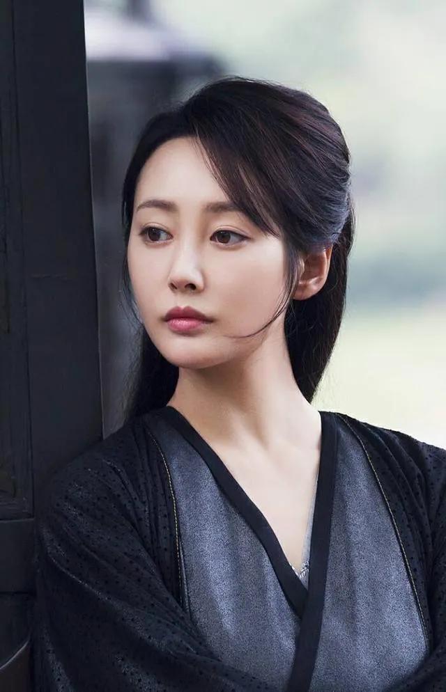 李纯，20张精美的照片