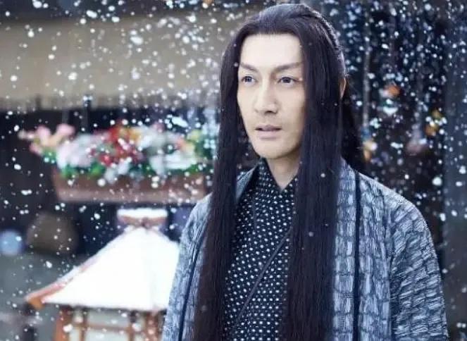 黑长直，哪个男明星驾驭住了