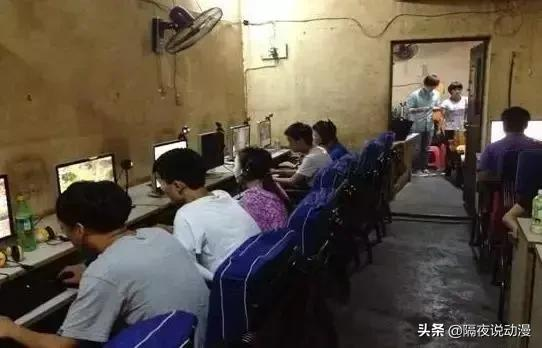 从鄙视链底端到“成年人秘密基地”!网吧正在借“电竞酒店”重生