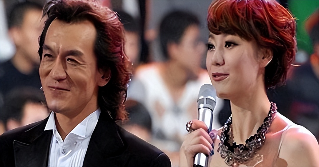 39岁央视主持王冠:曾与曹可凡传绯闻,私生活混乱,事业下滑