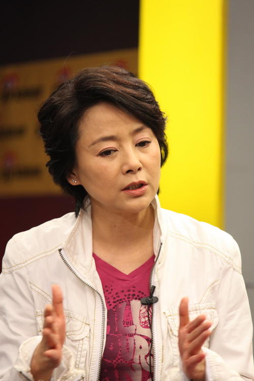 任长霞的故事电视剧全集演员(《任长霞》主演张瑜:荧屏中一代人的青春
