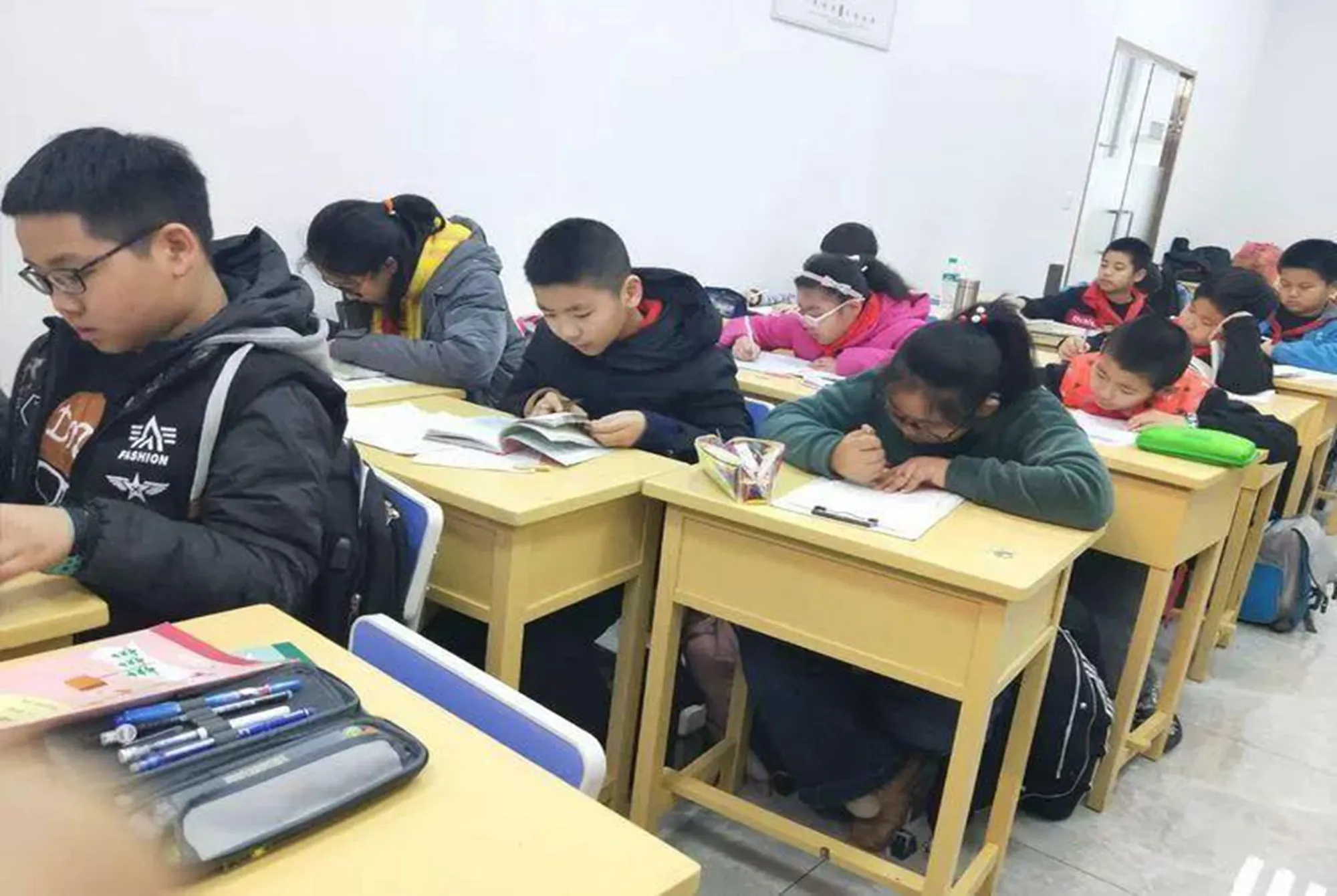 铁饭碗迎“好消息”，教师或要迎接周中假，上下班时间也有变化