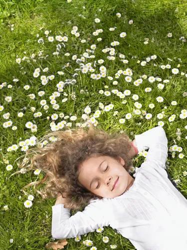 心中的美丽；花无百日红，人无再少年；珍惜当下