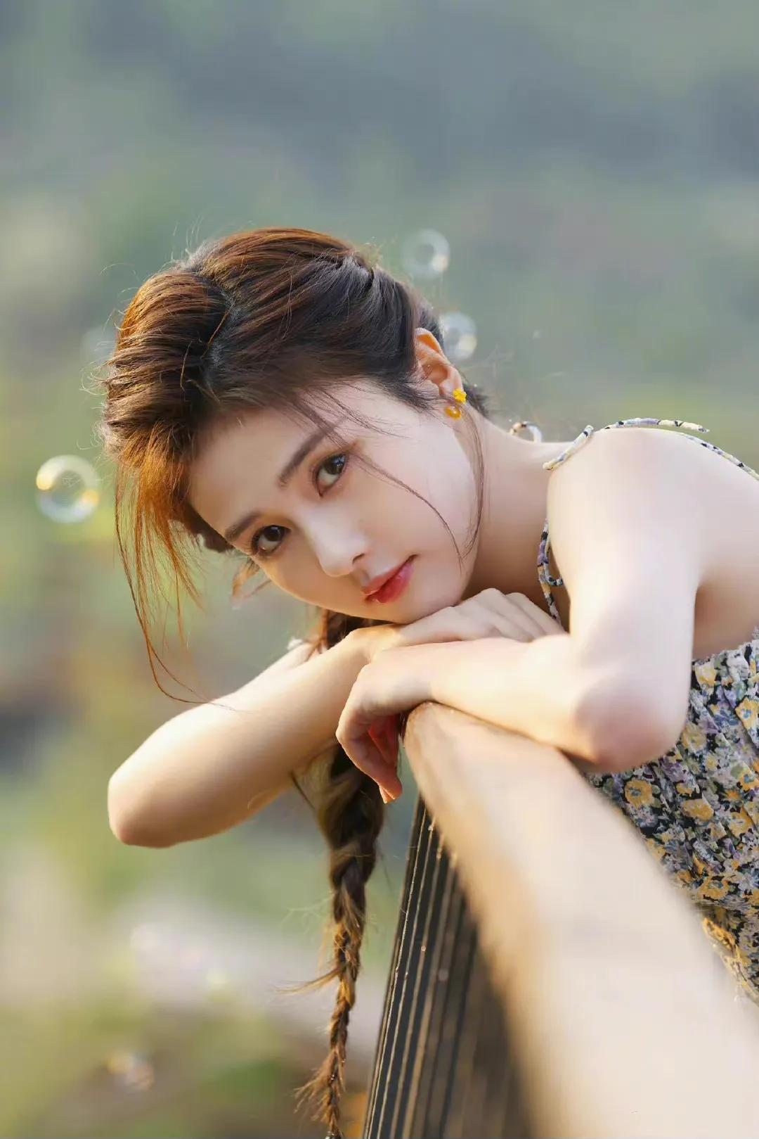 白鹿出道六周年