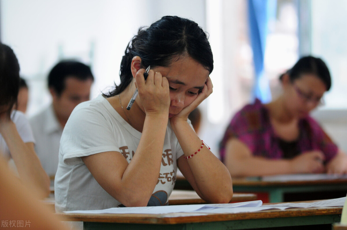 大学生干部身份能为学生带来什么，过来人总结其优势和劣势，收藏