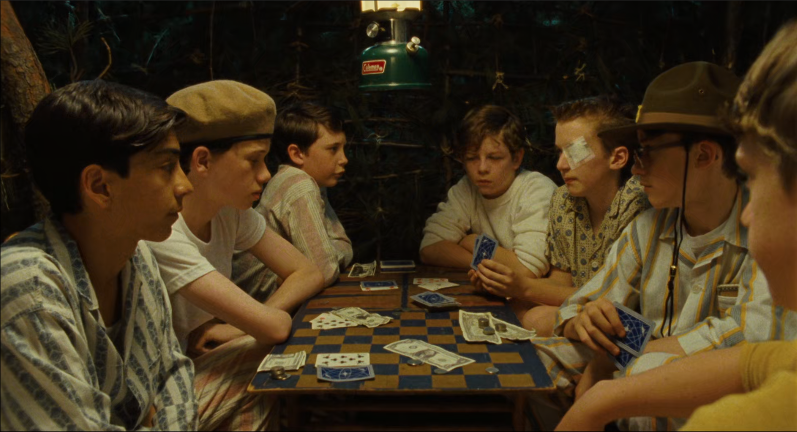 《月升王国》问题少年们的纯真爱情故事