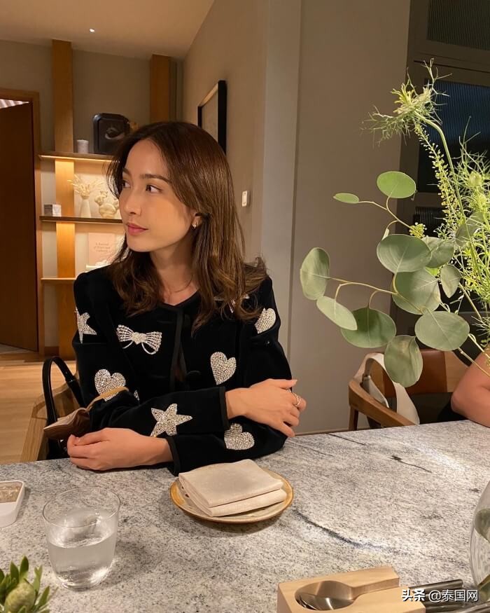 泰国三台闺蜜团再合体，却不见Toey“新欢”