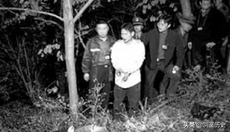 2014年，山西晋中21岁女孩遭17岁少年强暴，喉咙被插入两根枣树棍