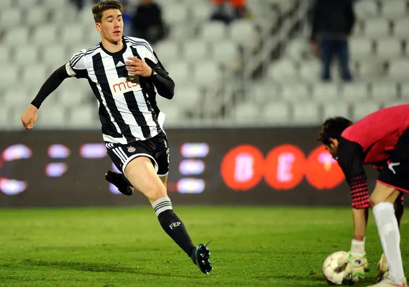 尤文图斯为什么有钱（为弗拉霍维奇投入1.5亿，尤文哪来这么多钱？）