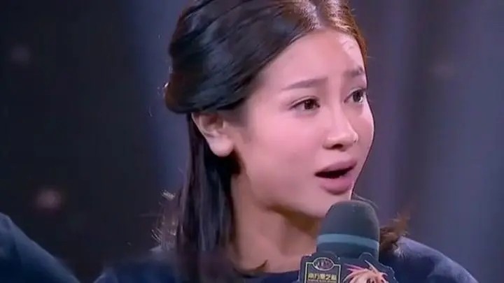 著名演员姚安镰，缺失女儿童年有愧疚，离婚后和女儿相互依靠