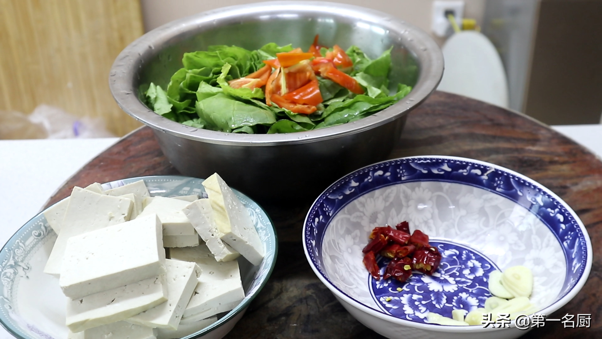 豆腐的做法大全怎么制作豆腐（豆腐最好吃的6种家常做法）
