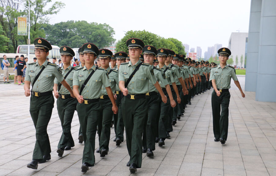 高考后当兵有什么要求（大学生迎来好消息）