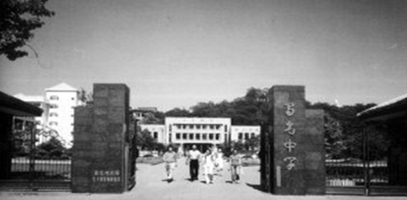 汶川地震时，扔下学生独自逃跑的老师，唯有我女儿可以用生命保护