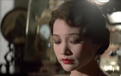 9位“妈妈专业户”：天生一张养尊处优脸，自带贵气，演不了穷人