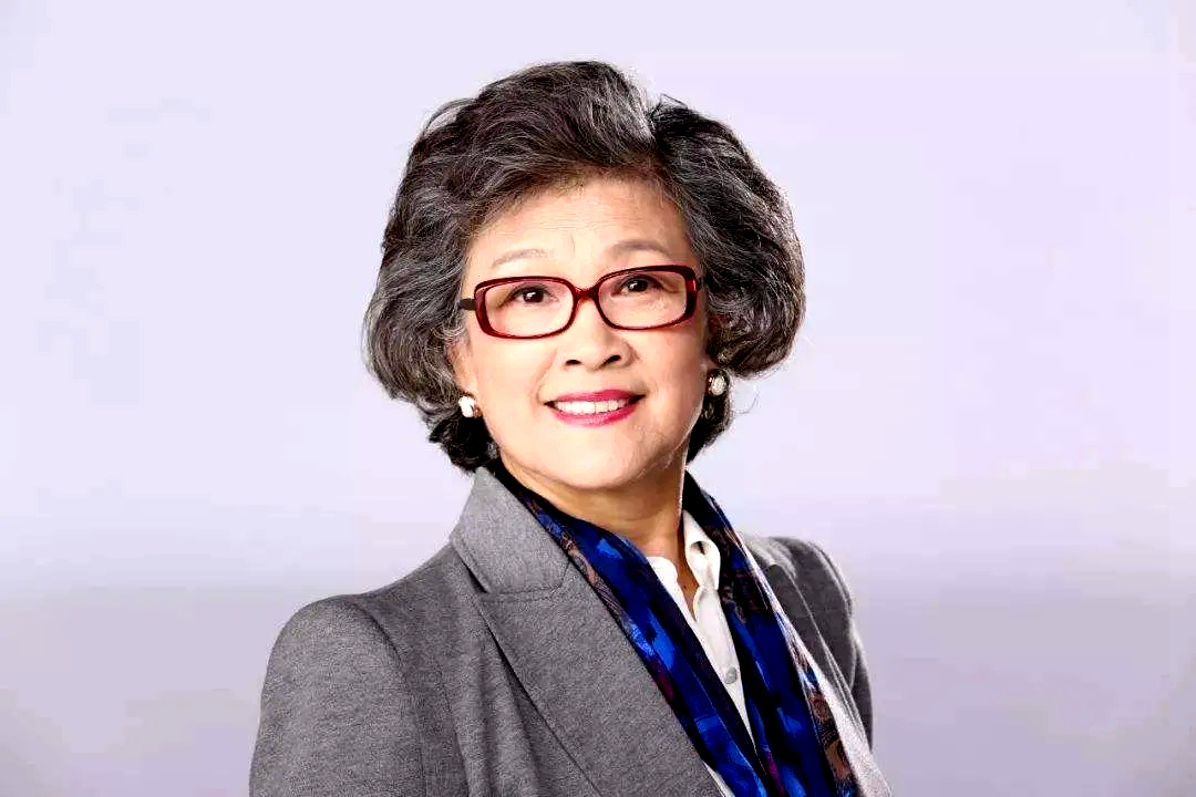 难忘40年前电影《天山行》，颜世魁、赵娜主演，主要演员近况如何