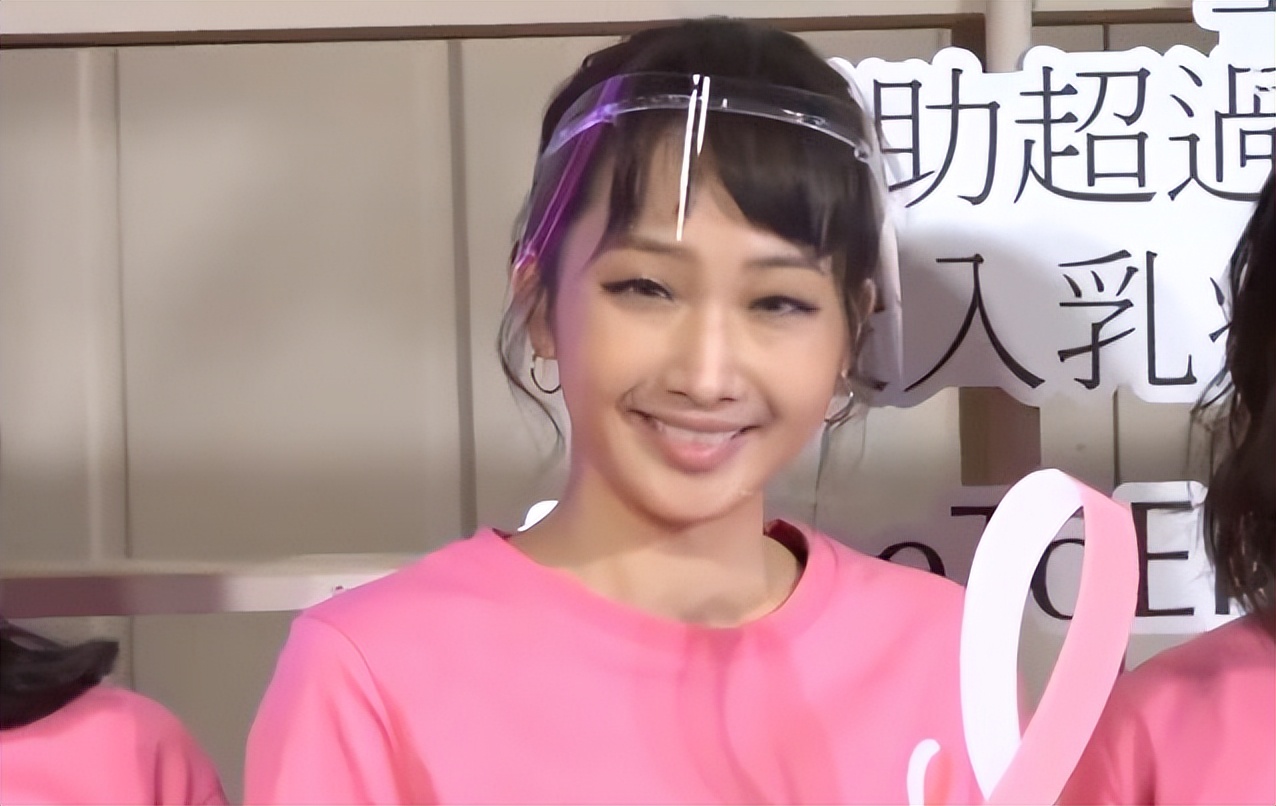 40岁朱俐靜因癌症离世，家人发布讣告，全家正处于悲伤情绪中