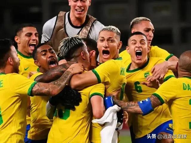 曾参加2018年世界杯但未入选今年世界杯的6位巴西巨星！谁最可惜