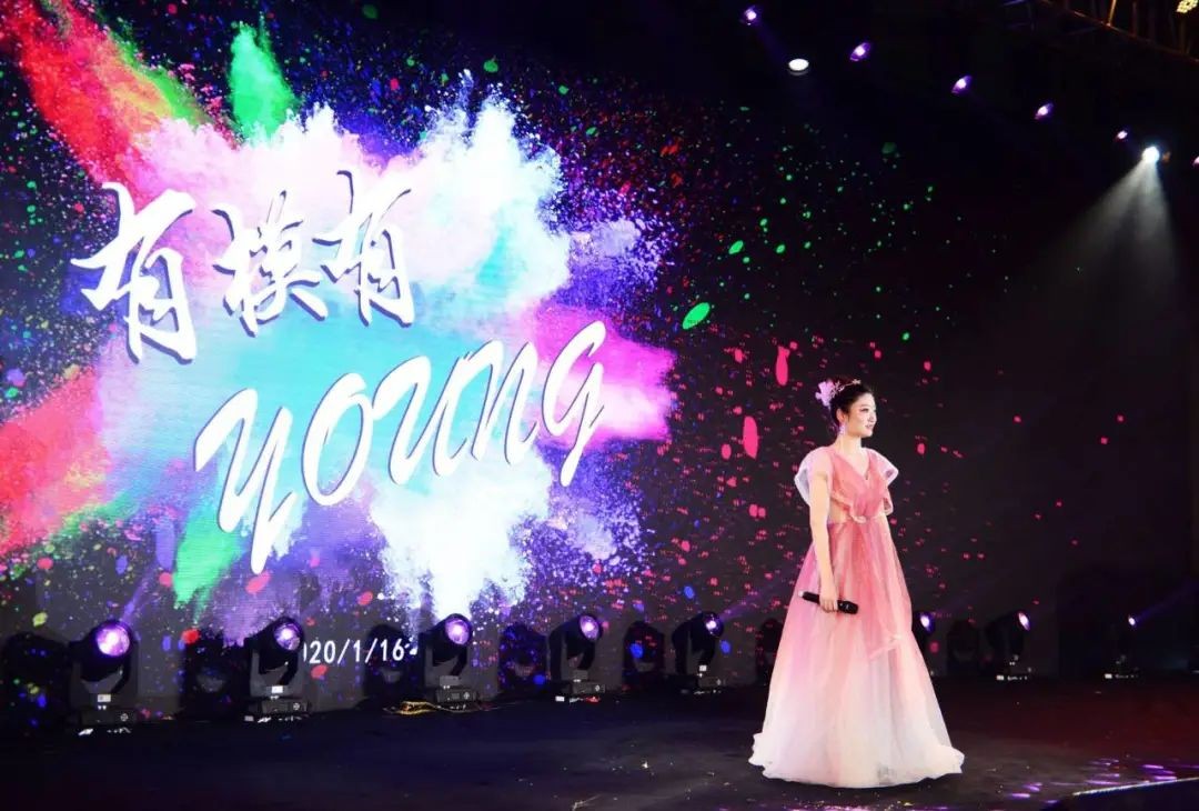 参与4项国家级科研项目！她拿下中国电信奖学金，获评“最美女生”！