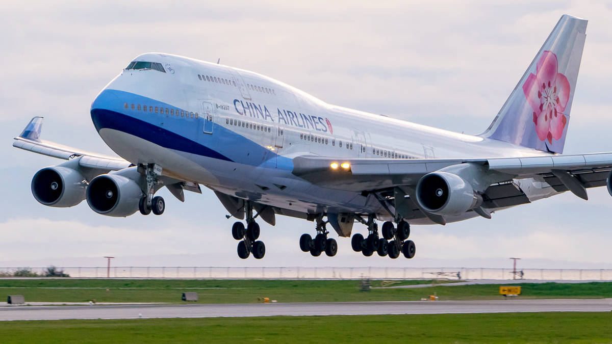 首都北京上空为什么不准任何民航客机飞越,即使万米高空也不行?