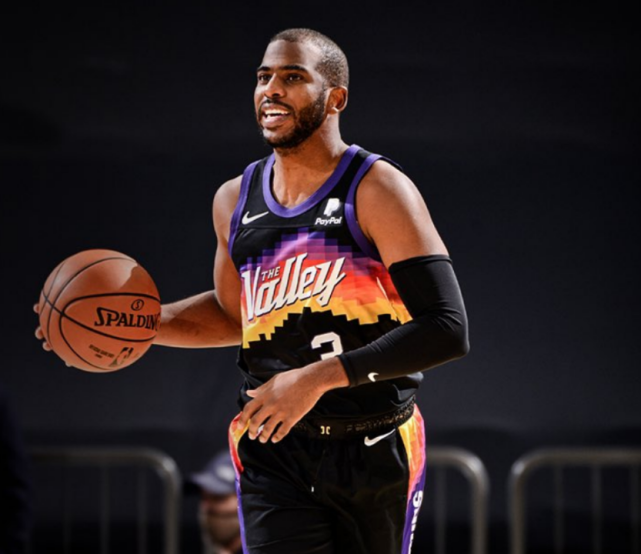 最强nba杜兰特能顶投哪些球星(NBA历史攻防一体最强五虎是谁？OK落选 杜兰特不敌詹姆斯)