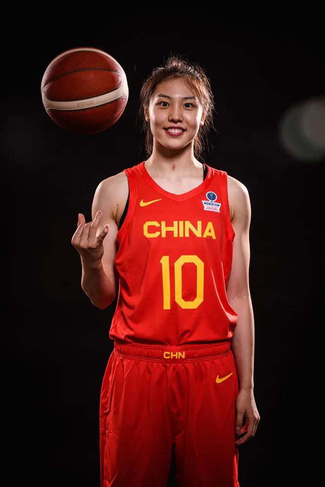 女排中国队世界杯排名(中国女排女篮女足男排男篮男足最新世界排名