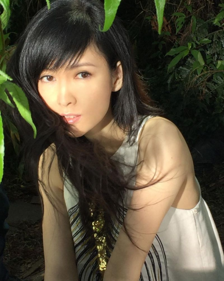 “玉女掌门人”周慧敏近况曝光，粉丝惊呼：岁月停留20年