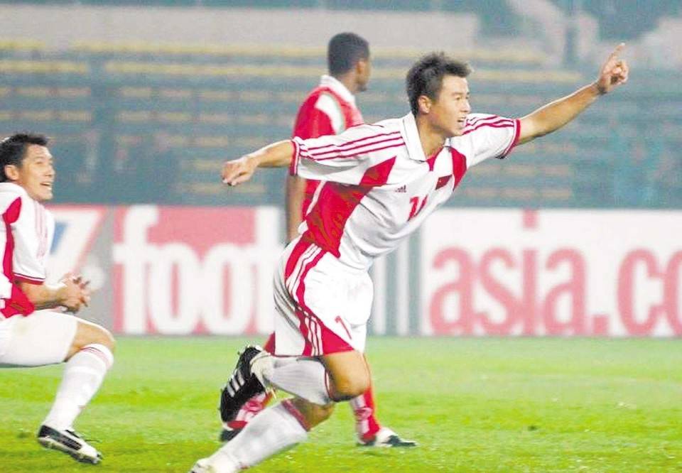 02世界杯阵容（02版国足劣迹史：3人违法1人去世 20年后江湖上仍然满是他们的故事）