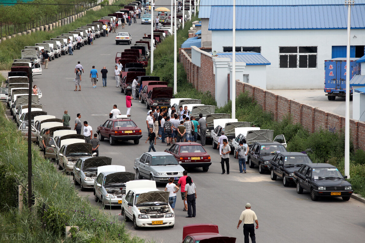 4月1日起驾考6项新规到来，年龄放宽，60岁也可以考驾照了