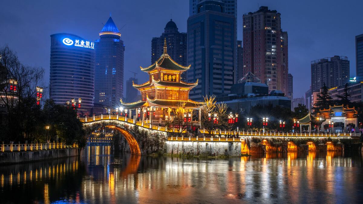 遇间旅游 | 贵阳必去的六大景点!半城山水半城烟火,你都去过吗?