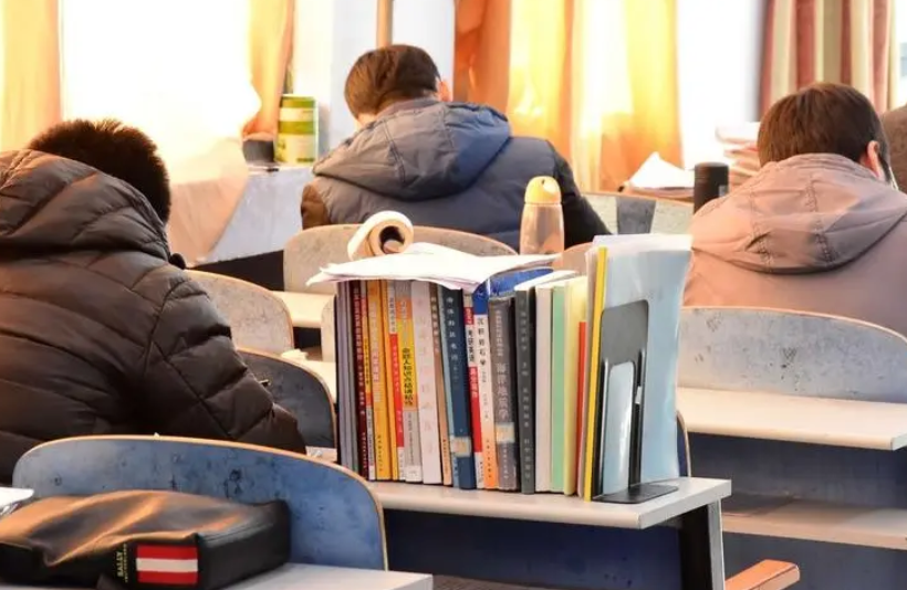 考研党需要知道的事！历年“考研录取”名单，隐藏着这些信息