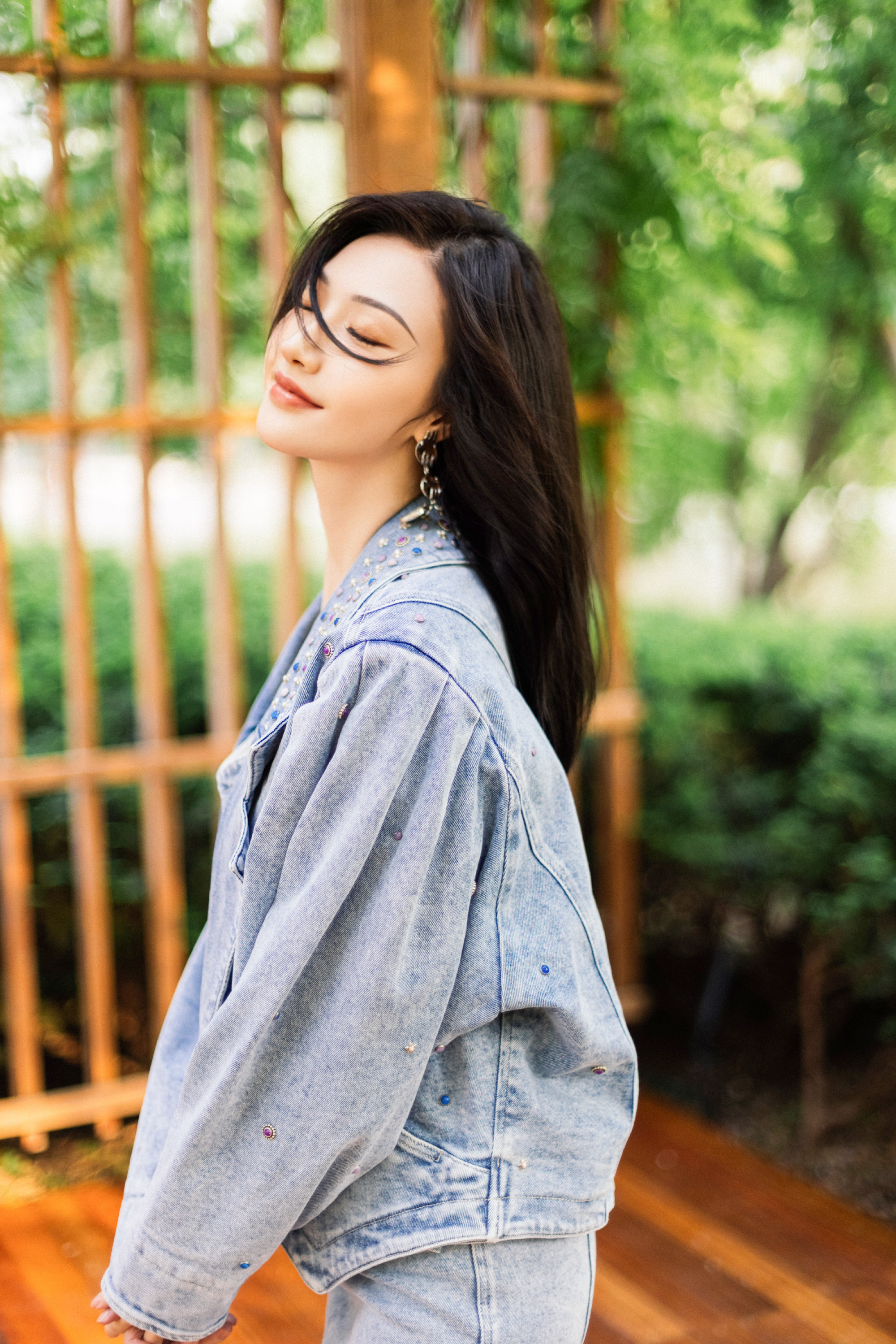 女神景甜的這些拍照技巧，用好便能拍出美美的照片，值得一學(xué)