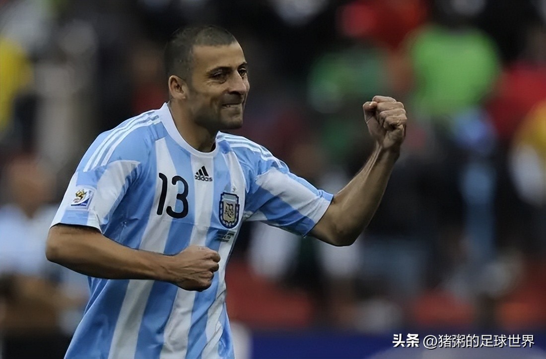 阿根廷韩日世界杯阵容（韩日世界杯最强的阿根廷，最差的成绩）