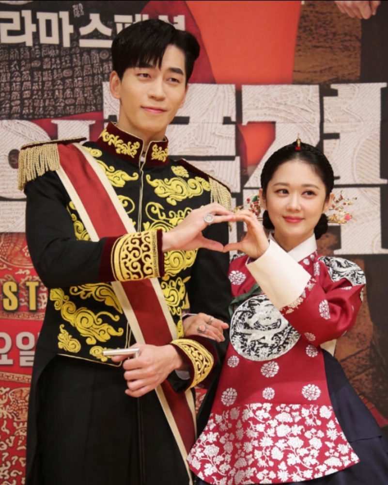 最迷人反派专门户！10件事认识《医法刑事》申成禄