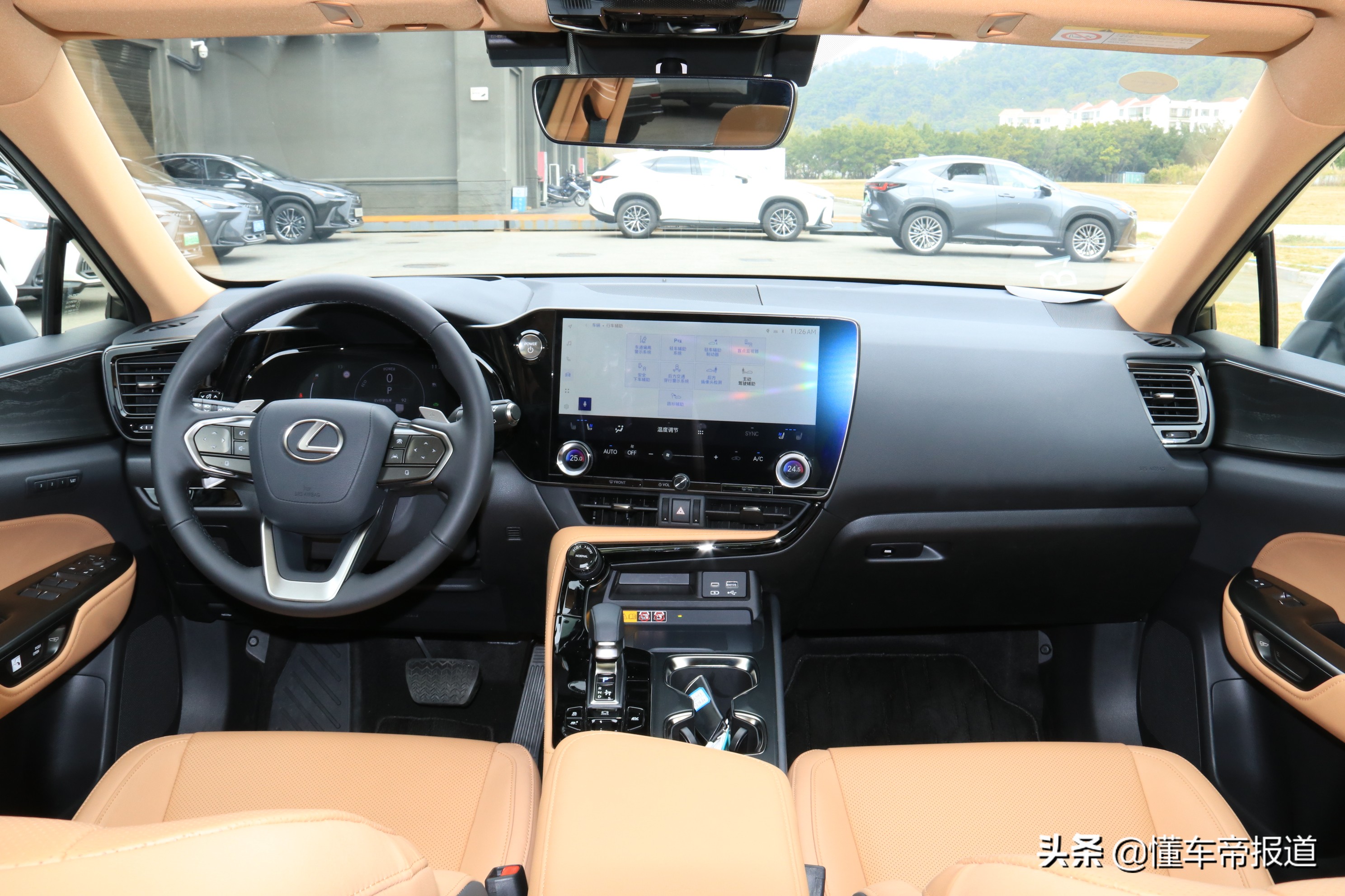 新车｜比奔驰柔顺，底盘质感不输奥迪！雷克萨斯NX 350h你得这么玩