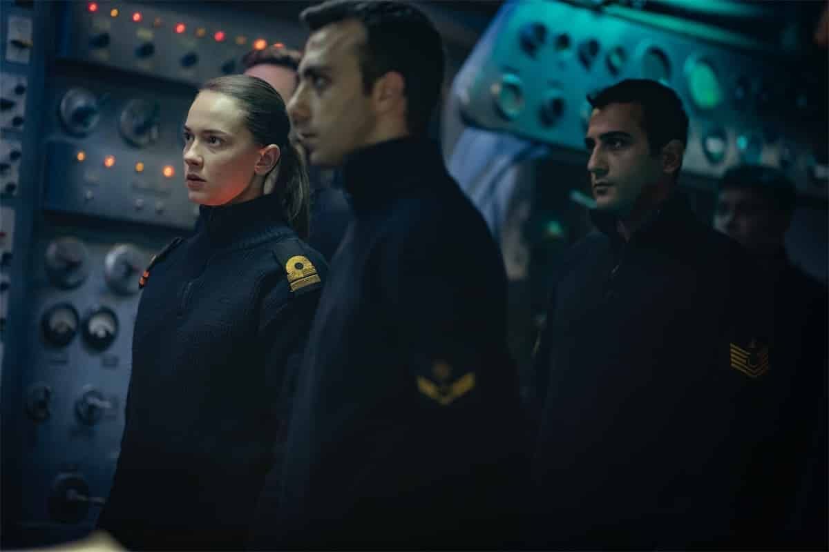 上天入海躲太阳，网飞这两部脑洞神作，值得追一下