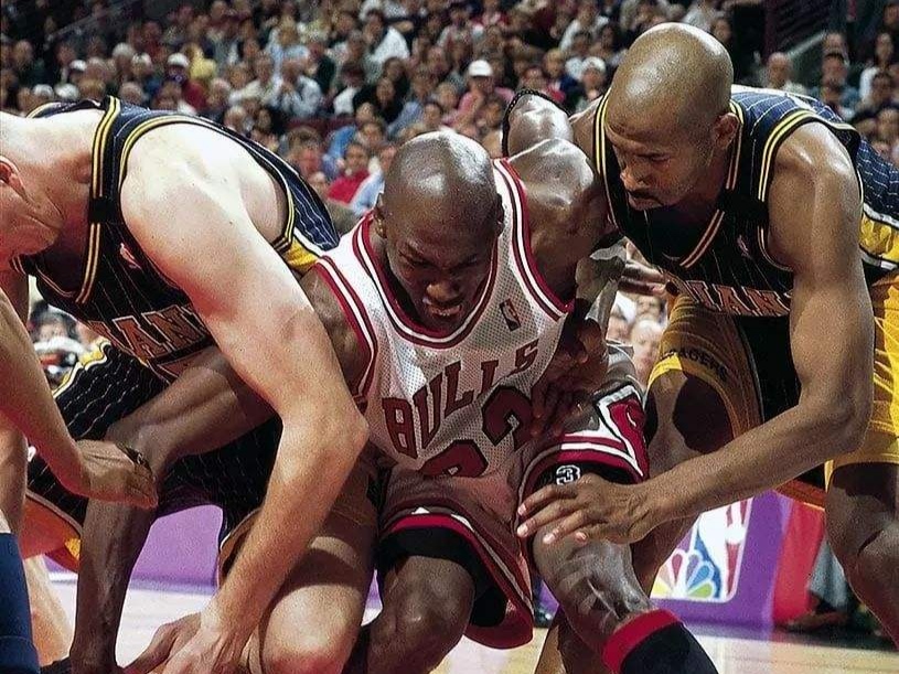 奧尼爾為什么能打nba（“大鯊魚”奧尼爾-為什么是史上最強中鋒，卻算不上最偉大？）