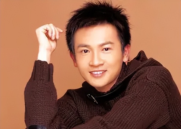 娱乐圈十大不老男神，刘德华上榜，何炅进不了前五