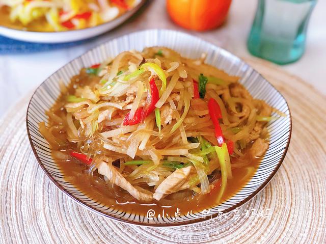 冬天免疫力低，多吃这8种食物，“叶酸”含量高，男女老幼皆受益