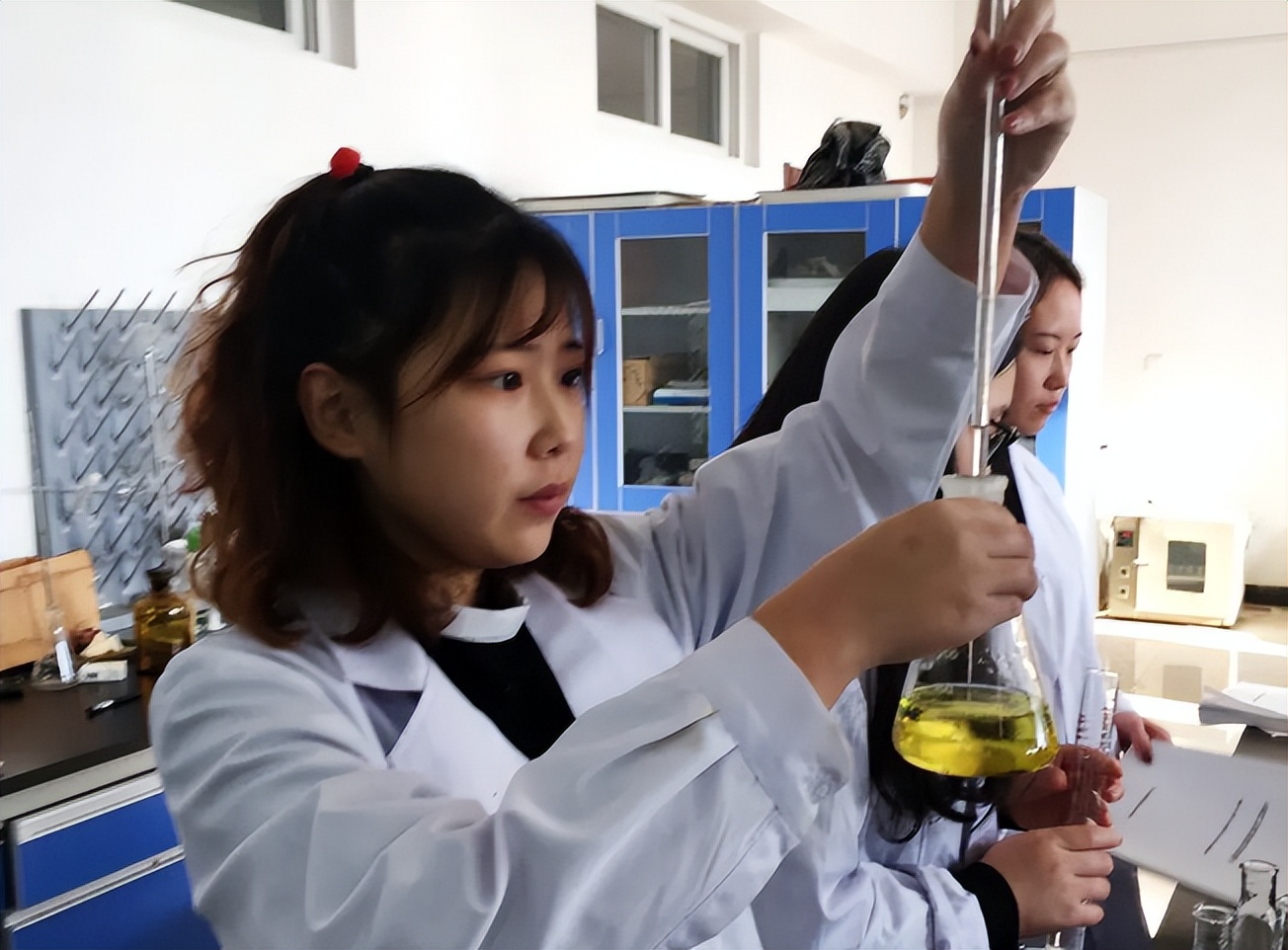 大学生考公热度不减，有些专业却很难上岸，学生提前了解别踩坑