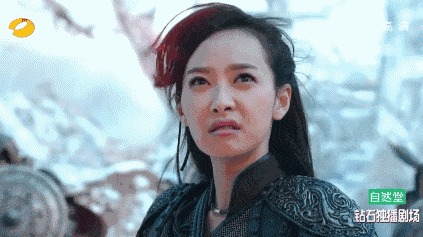 “被高估”的5位女演员，赚钱赚到手软，有人却拿不出像样的作品