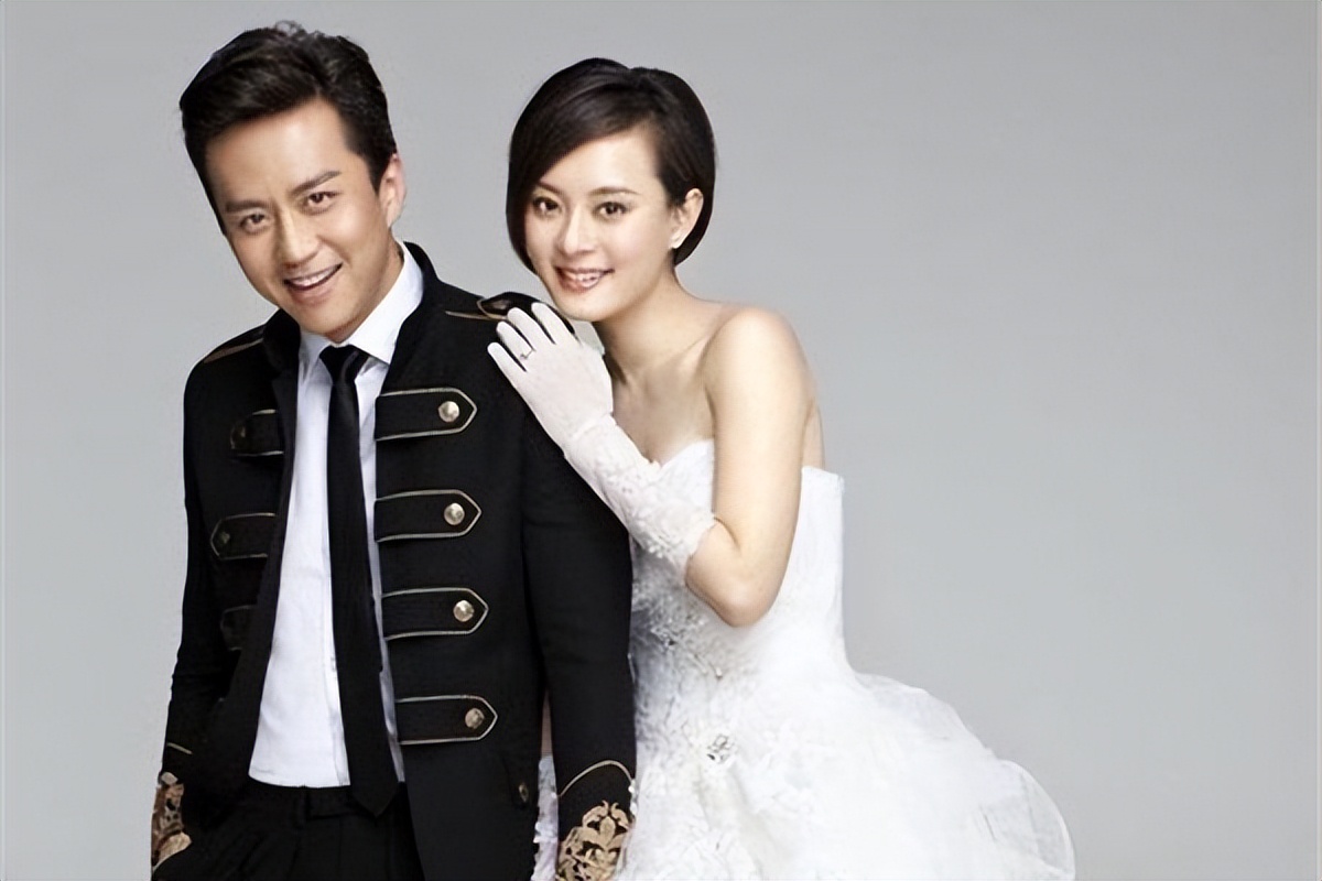 邓超:和郝蕾同居3年,与车晓传绯闻,为何却转身娶了孙俪