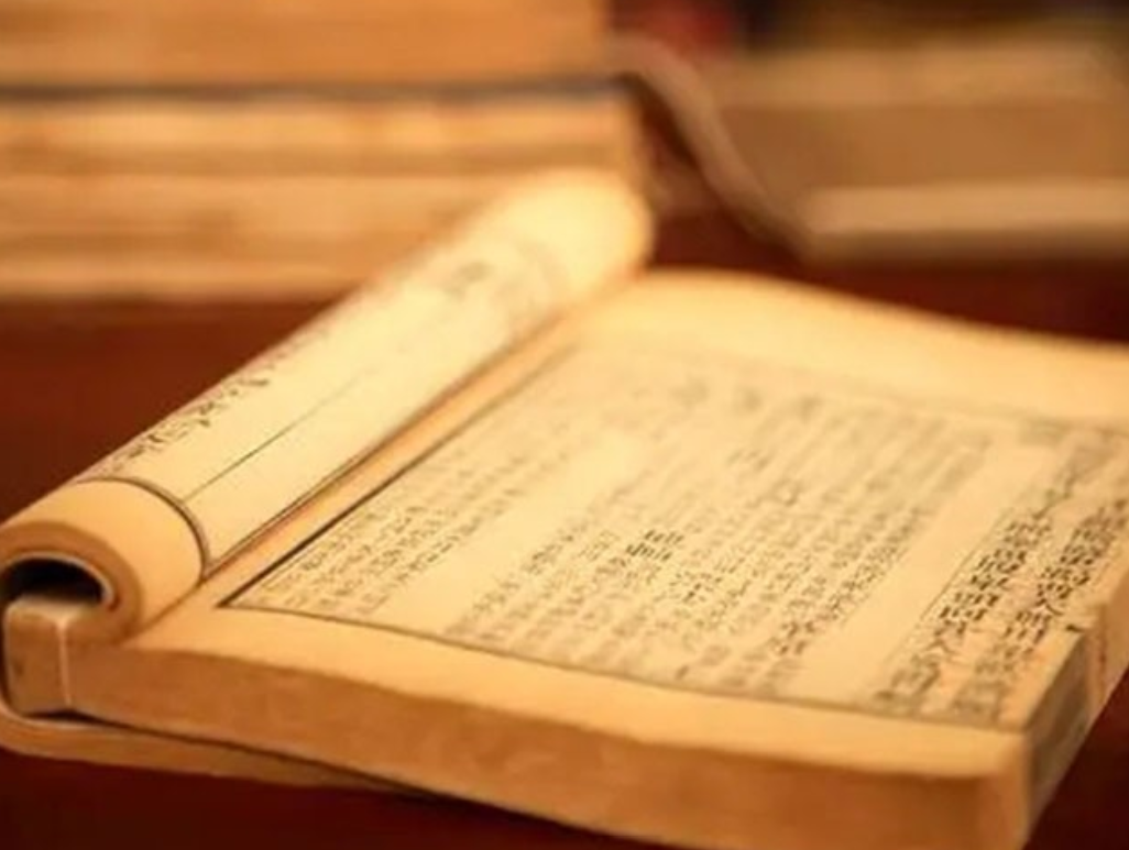 2010年，江苏考生755字文言文获高分，拒绝北大，选择东南大学