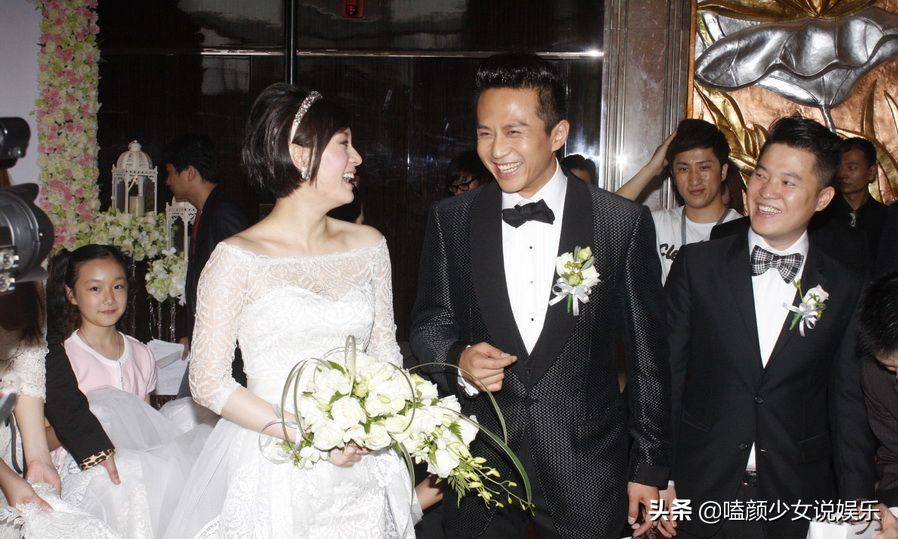 自恋遭打脸，这6位明星的迷惑行为，离谱的不止黄晓明的“明学”