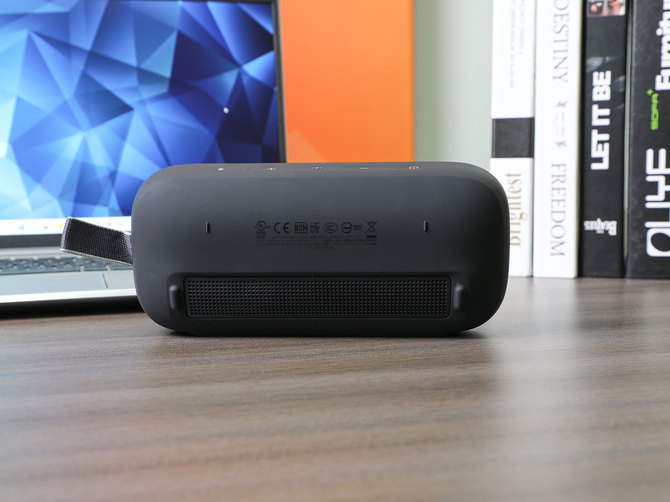 户外首选：便携小巧音质出色Bose SoundLink Flex蓝牙扬声器体验