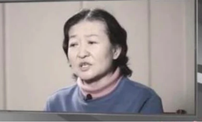 霸道女行长孔彩梅:逼贪官丈夫砍手指,奴役下属,被捕时哭着忏悔