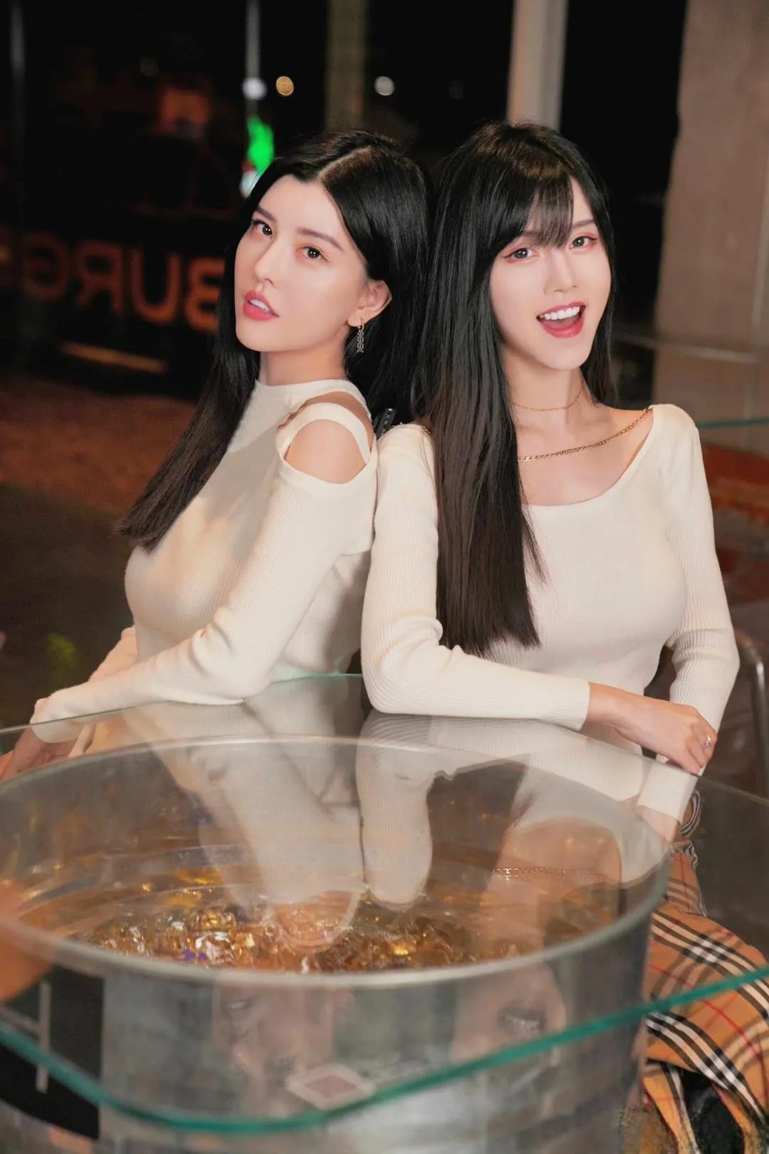 By2组合，人美歌甜，真的太漂亮了