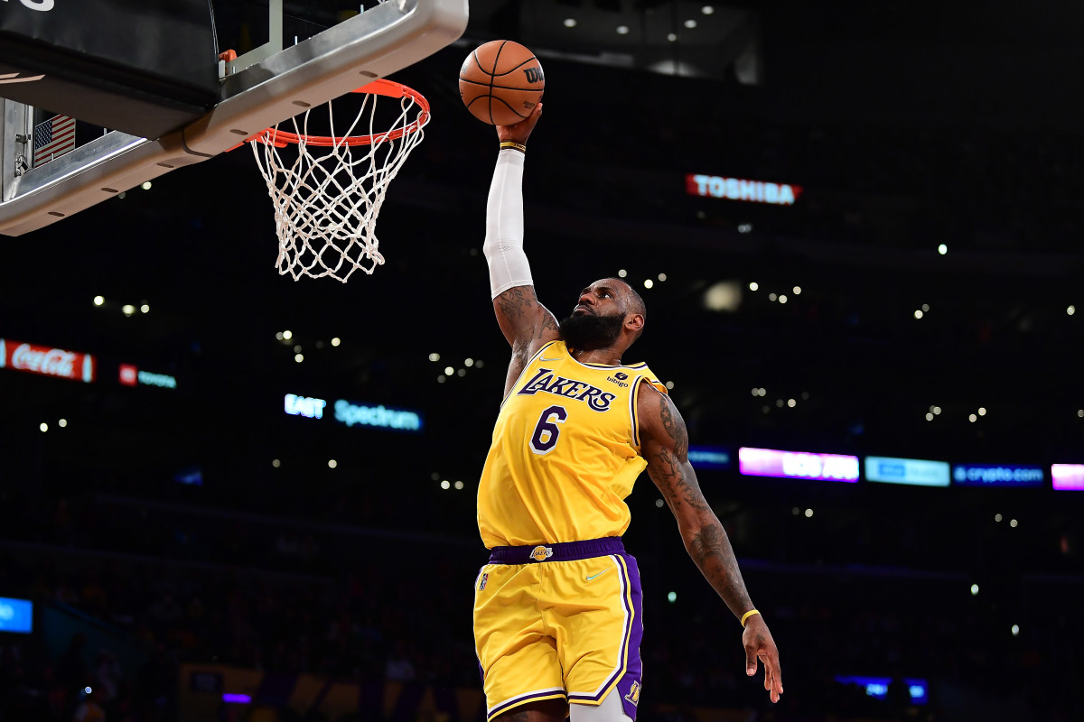 nba湖人有哪些球星（美媒列出湖人隊史最偉大的14名球星，湖人是如何獲得他們的）